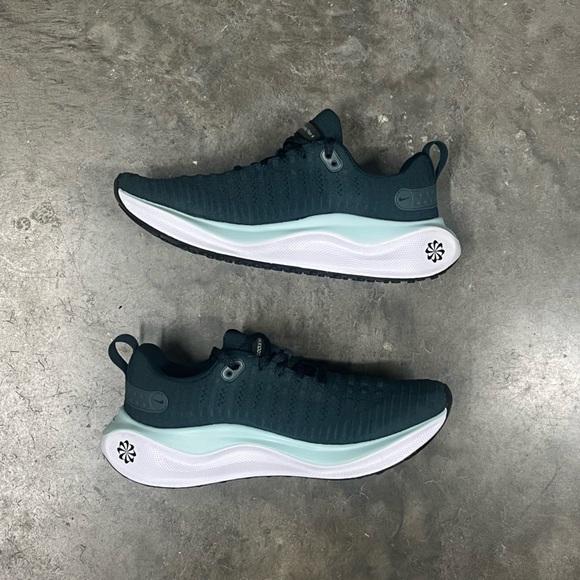 Nike ReactX Infinity Run 4 White / Teal / Dark Green Women Size 9 DR2670 301 - Picture 3 of 6